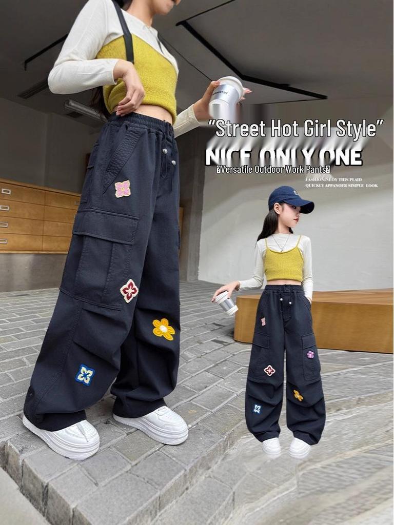 Girls' Autumn Casual Wide-Leg Cargo Pants with Korean Street Style and Trendy Embroidered Design