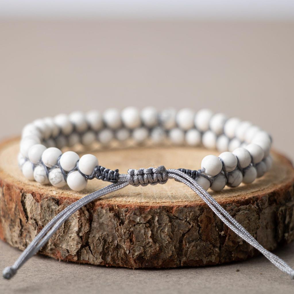 Howlith 4 mm zweireihiges Natursteinarmband