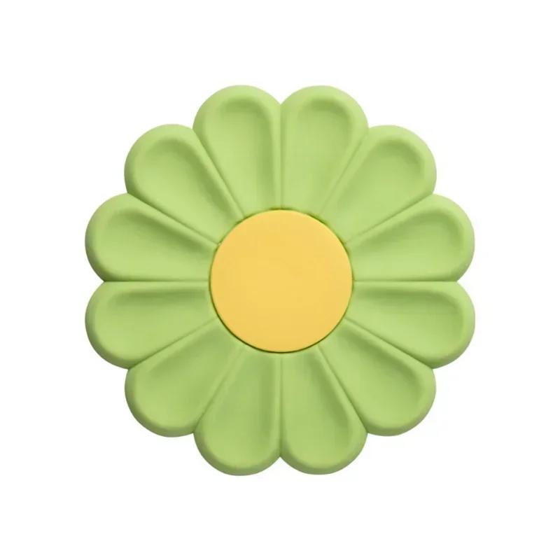 Silicone Coaster Colorful Daisy Shape Kitchen Table Heat Resistant Anti-scalding Mat Coaster Household Little Fresh Table Decor