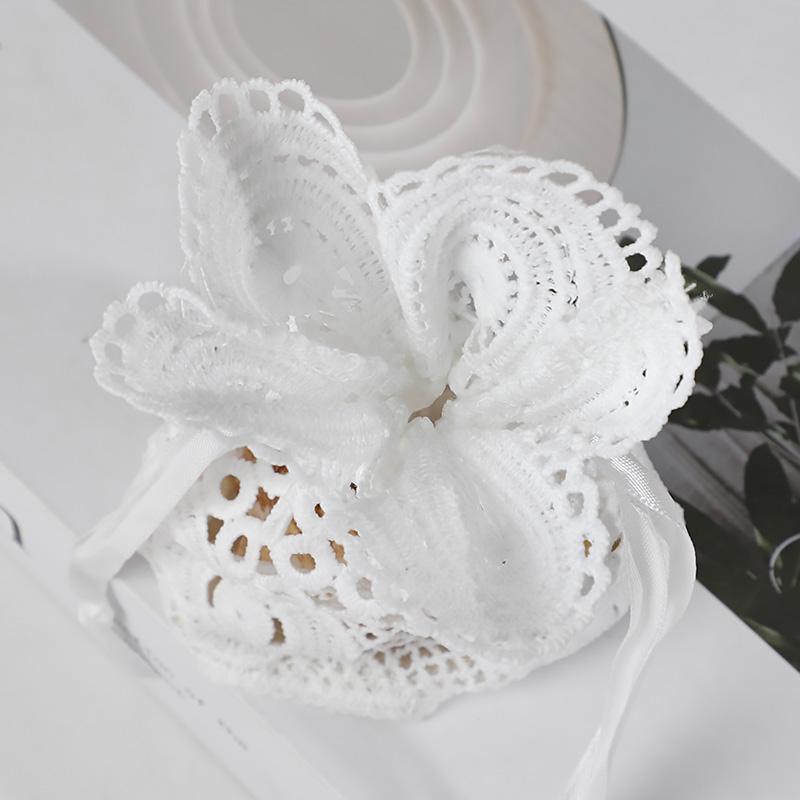 3pcs White Lace Drawstring Gift Bags Jewelry Bags for Wedding Favors Birthday Party Christmas Cookie Candy Snack Packaging Decor