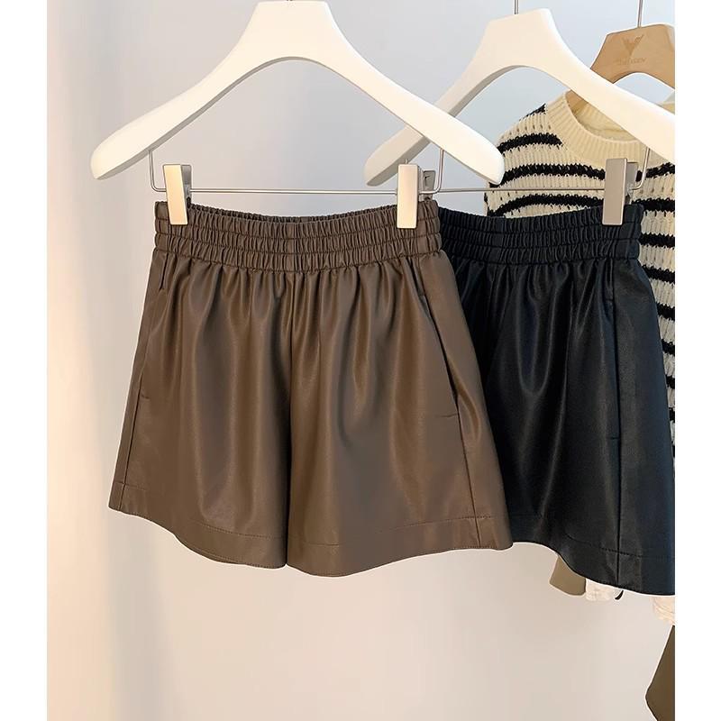 

Women s High-Waist Black PU Leather A-Line Shorts - 2024 Autumn/Winter Elastic Bootcut Wide-Leg Style XL кофейный