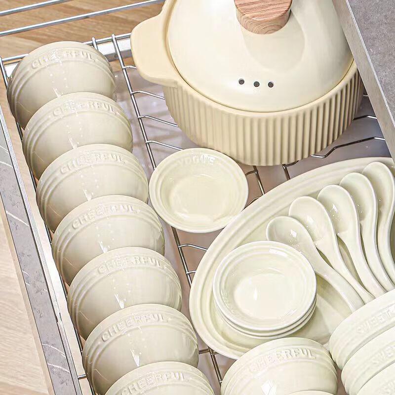 Cream Underglaze Ceramic 66-Piece Dinnerware Gift Set