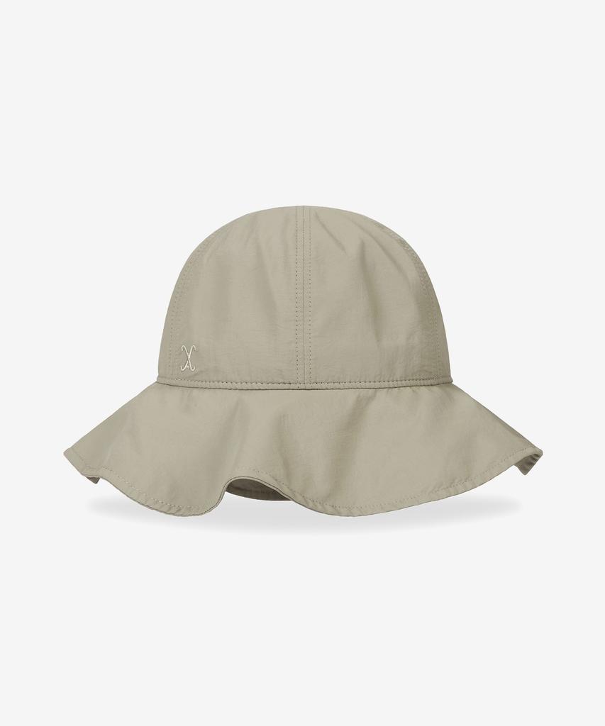 Bajal Va Curved Logo Round Frill Bucket Hat Beige