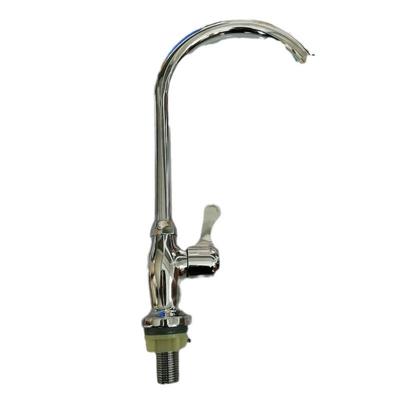 Robinet d'évier de cuisine à eau froide simple