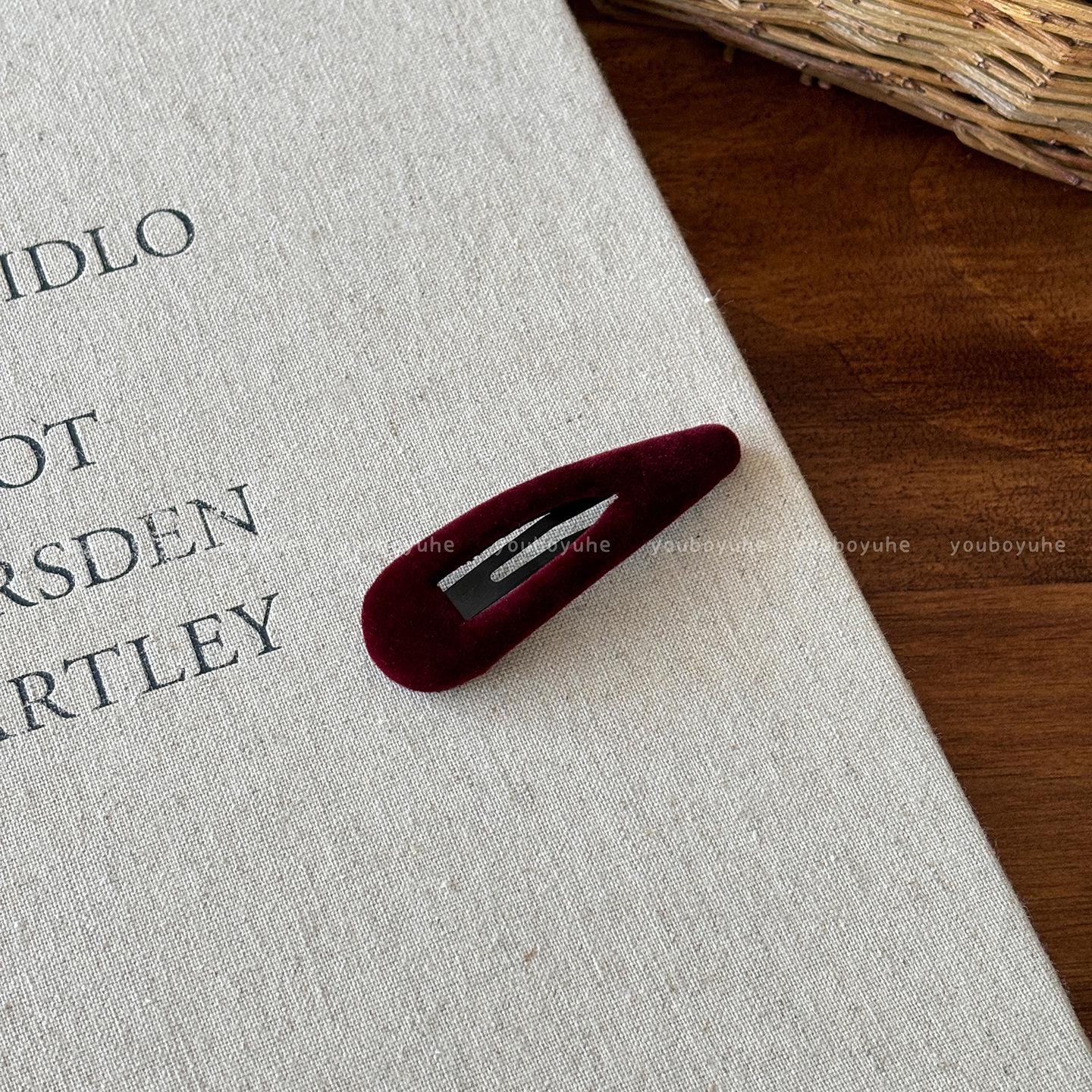 

Корейская бархатная заколка-капля для волос для женщин - 2025 Универсальный аксессуар для челки и боковых волос