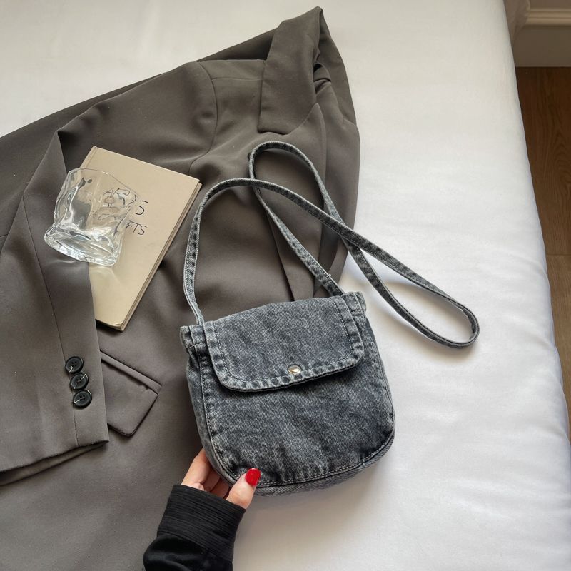 

Summer Summer Fashion Denim Bucket Bag Women 2025 New Niche Design Sense Shoulder Messenger Bag Mobile Phone Bag Black
