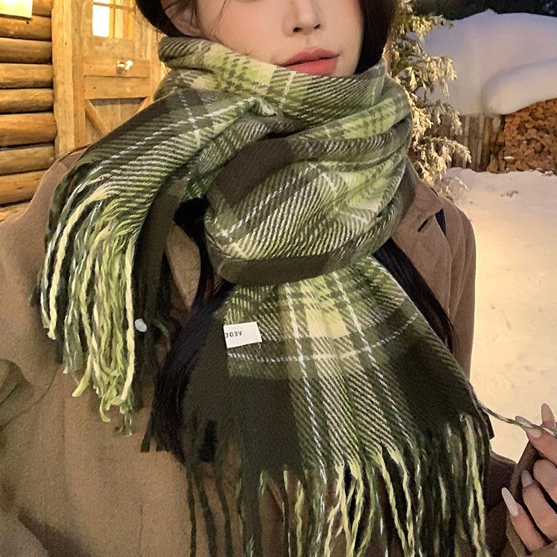 Green scarf women's autumn and winter versatile imitation cashmere thickened plaid shawl to keep warm students dual-purpose scarf men