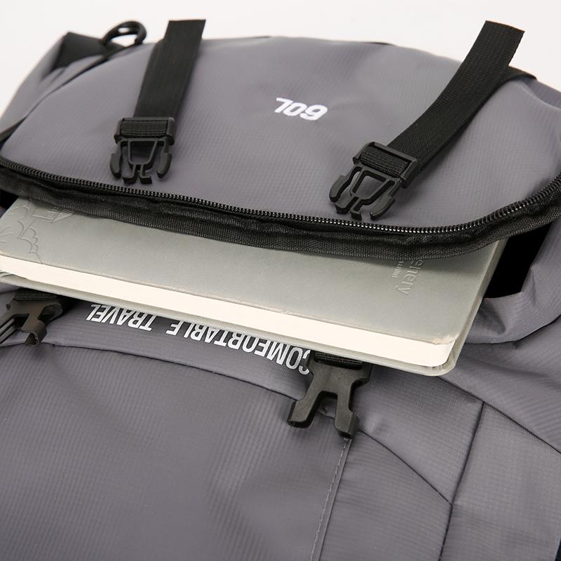 Large capacity backpack men travel backpack working luggage bag leisure outdoor mountaineering bag ridge protection design