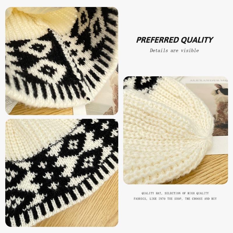 A Variety of Optional Plaid Knitted Bucket Hats