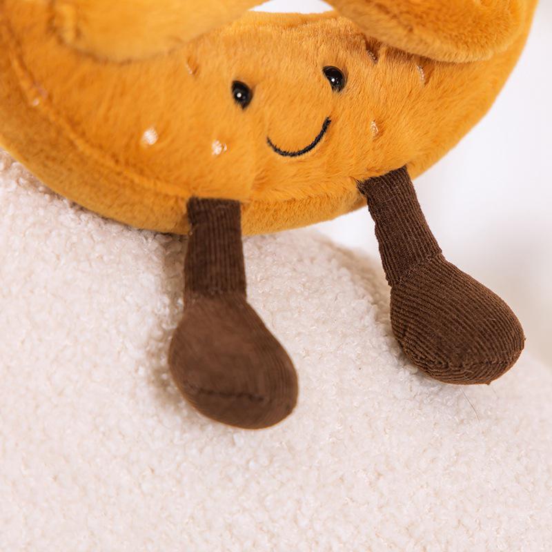 Creative Plush Toy Set: Croissant, Baguette, Toast, Bagel, and Salt & Pepper Dolls - Perfect Children's Gift