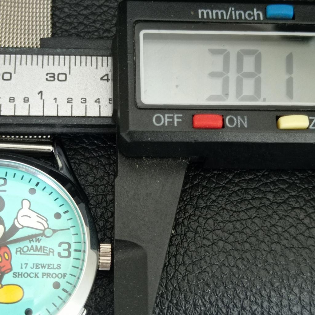 HAND-WINDING SWISS MENS REFURBISHED VINTAGE SEA GREEN COLOR DIAL WATCH a707244-1