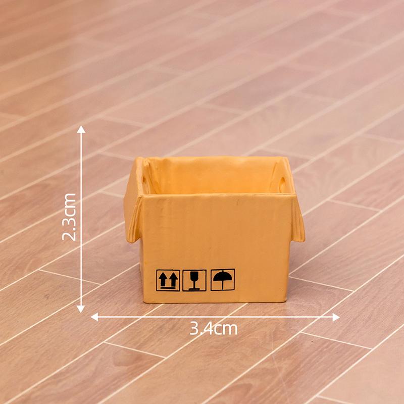 

3 Pcs Mini Carton Express Carton 1:12 Dollhouse Miniature Resin Box Decor Furniture Kits Toys For Christmas Gift