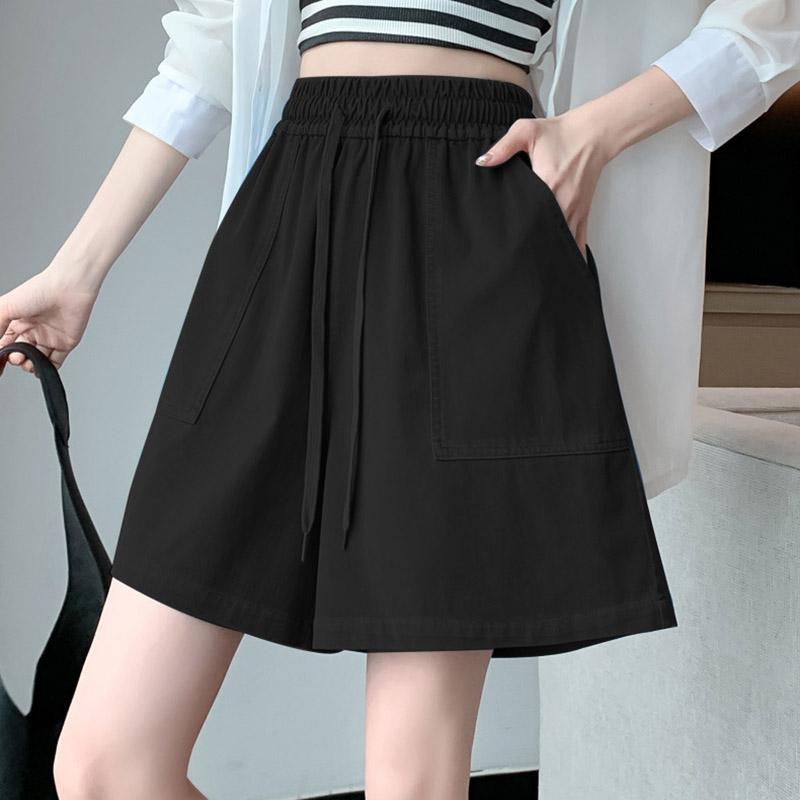 Plus Size Women's Sport Shorts Stretch Elastic Waist Washed Solid Color Lyocell Thin Wide Leg Shorts with Large Pockets