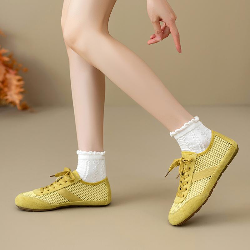 

Fashion Ladies Shoes 2025 Brand Lace-up Women s Vulcanize Shoes Fashion Outdoor Slip-Resistant Casual New Plus Size Breathable Sneakers 42 жёлтый