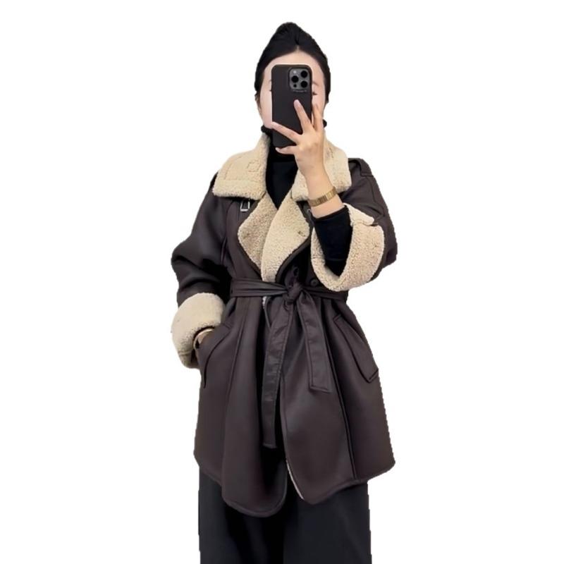 Today's Fashion Casual Lamb Wool Coat Women's Winter High Sense Retro Thickened Warm Coat Tide