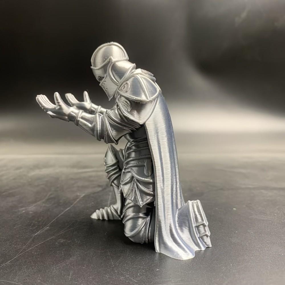 Creative Knight Decoration Funny Desktop Accessory Fashion Pen Holder  Office