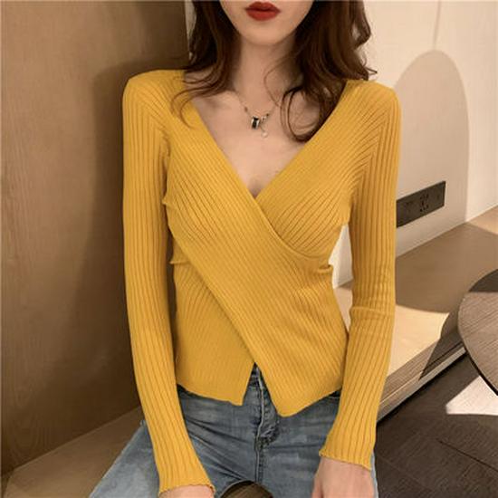 Women's V-Neck Irregular Knit Long Sleeve Sweater - Slimming Autumn Fashion Top