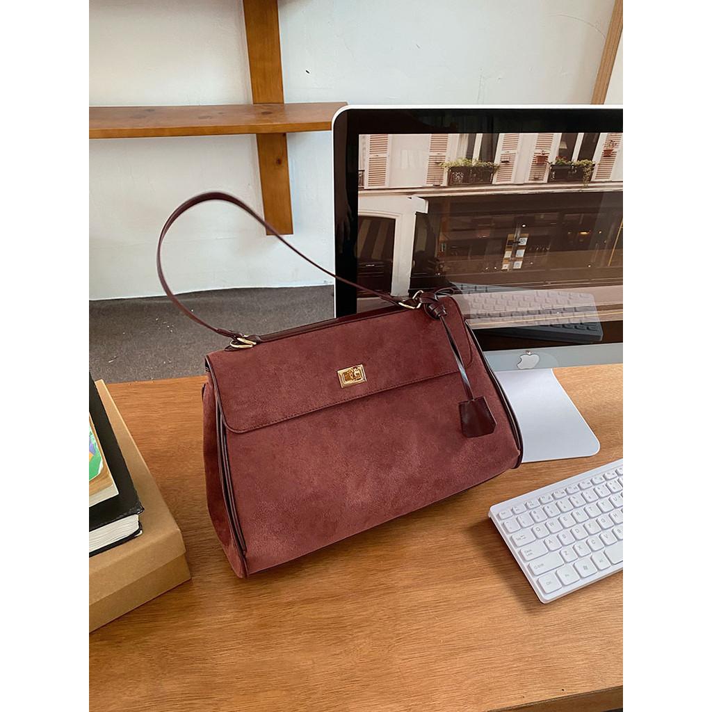 IELGY Ladies Messenger Bag Autumn Winter Retro Matte Bag Commuter