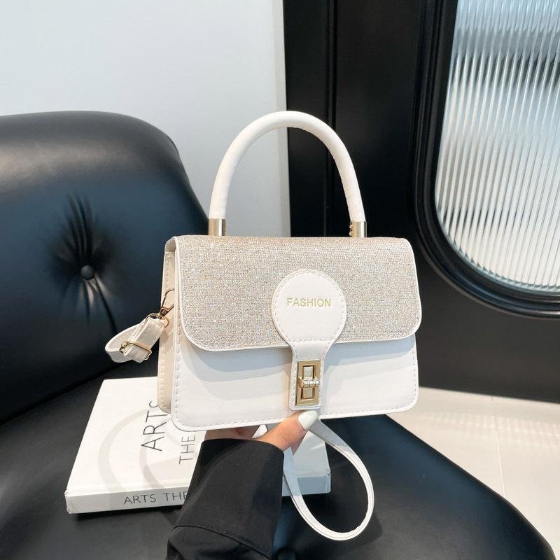 Niche lock portable small square bag women's bag 2025 summer new light luxury foreign shoulder bag commuter messenger bag