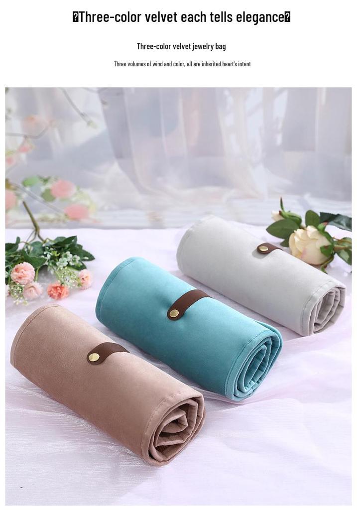 Portable Velvet Jewelry Organizer: Multi-layer Roll-up Bag for Earrings & Necklaces