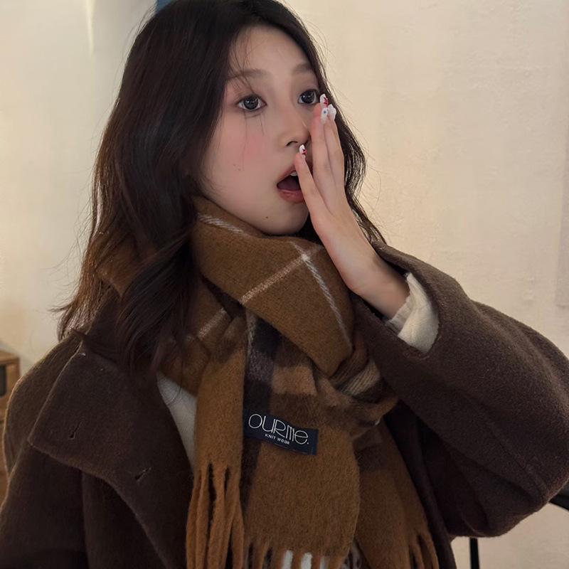 Women's Plaid Scarf Sweet and Western-style Blend Wool Shawl Long Warm Scarf