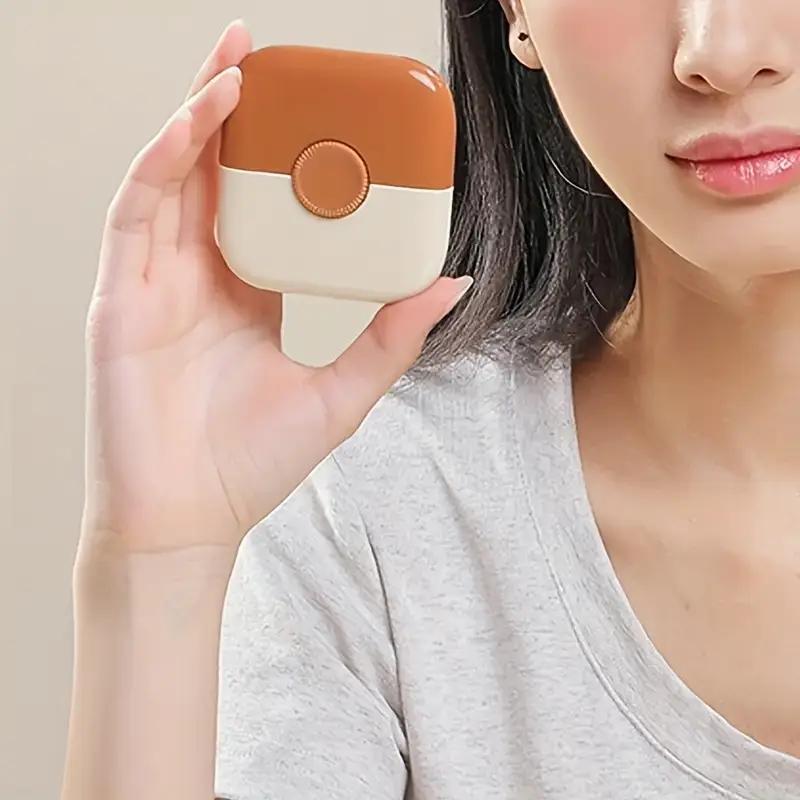 2 in 1 Baby HairCut and Hairdressing Comb Trim Bangs and Broken Hair Bangs Trimmer Manual Portable Children's Hair Clipper