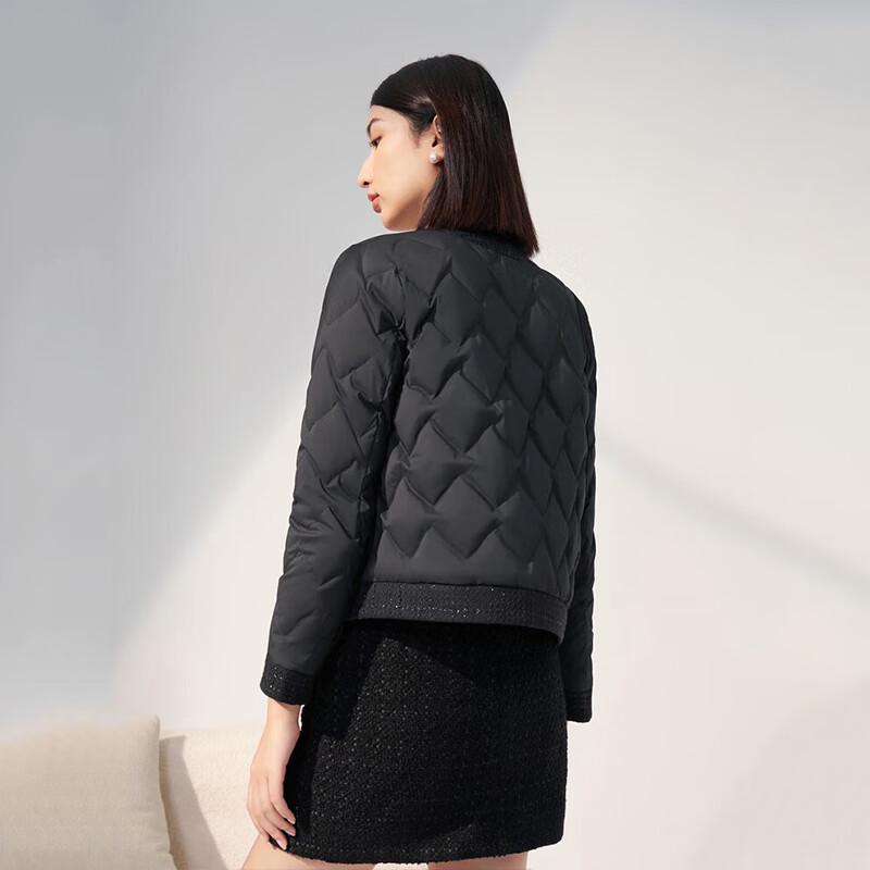 Bosideng B30134116 Spliced Short Down Jacket