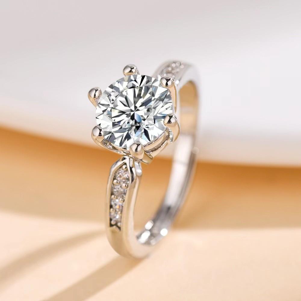 TikTok Influencer Inspired Moissanite Six-Prong Wedding Ring for Women - One Carat Jewelry
