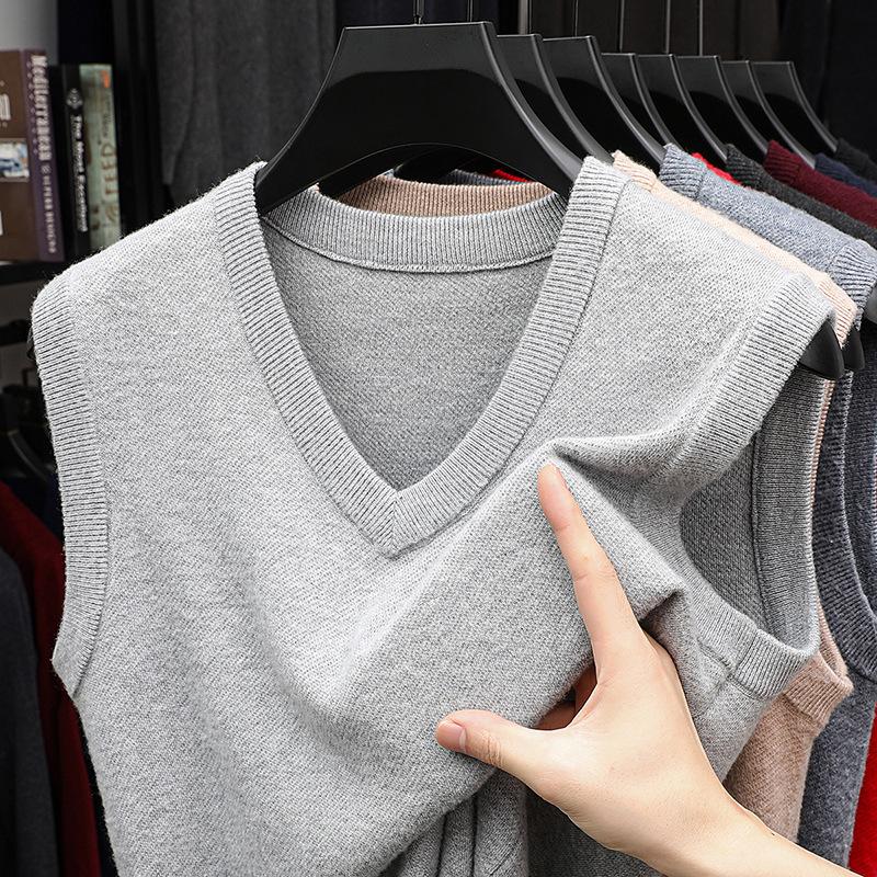 Men's V-neck Wool Vest: Thick Autumn/Winter Sweater for All Ages