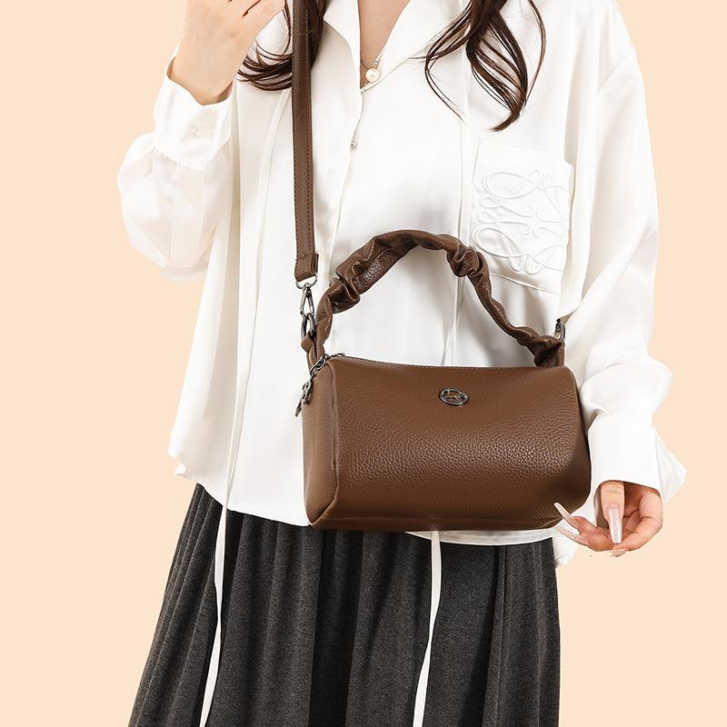 Middle-aged and Elderly Women's Fashionable and Versatile Single Shoulder Crossbody Bag, Retro-style Handbag