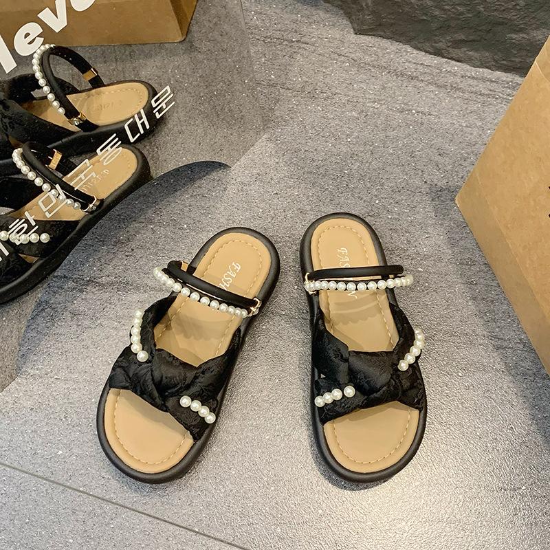 Muffin sole sandals women's summer new platform fashion versatile with skirts two wear beach shoes