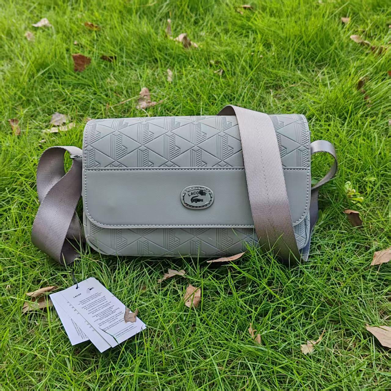 2025 Versatile Embossed Crossbody Bag - Large Capacity for Men & Women 24x7x15