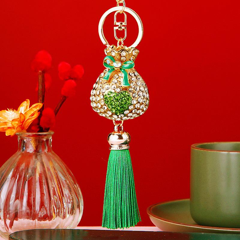 Heartshaped Crafted Beautifully Tassel Keyring In Variety Of Colors For Memorable Moments Gifting