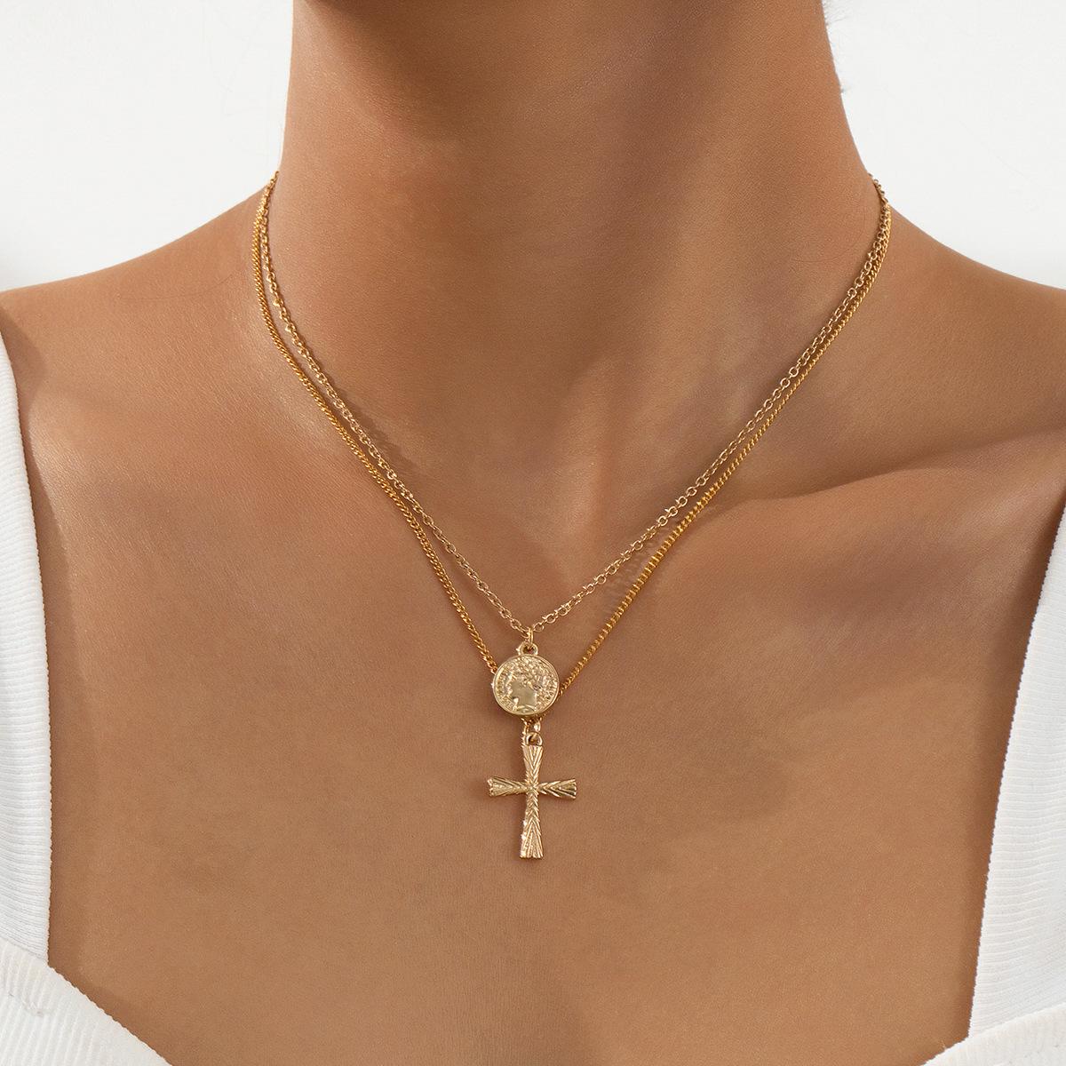 Korean Style Simple Diamond Pendant Necklace for Women - Trendy Cross Clavicle Chain золотой