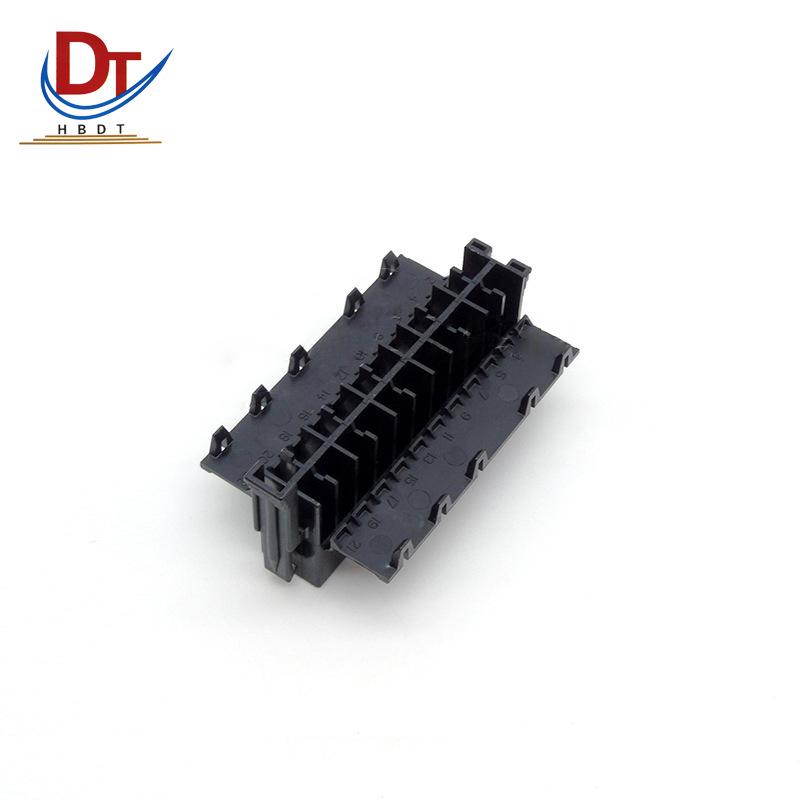 Automotive Wiring Harness Sheath Plastic Connector DJ7223Y-2.3-21 Domestic Type