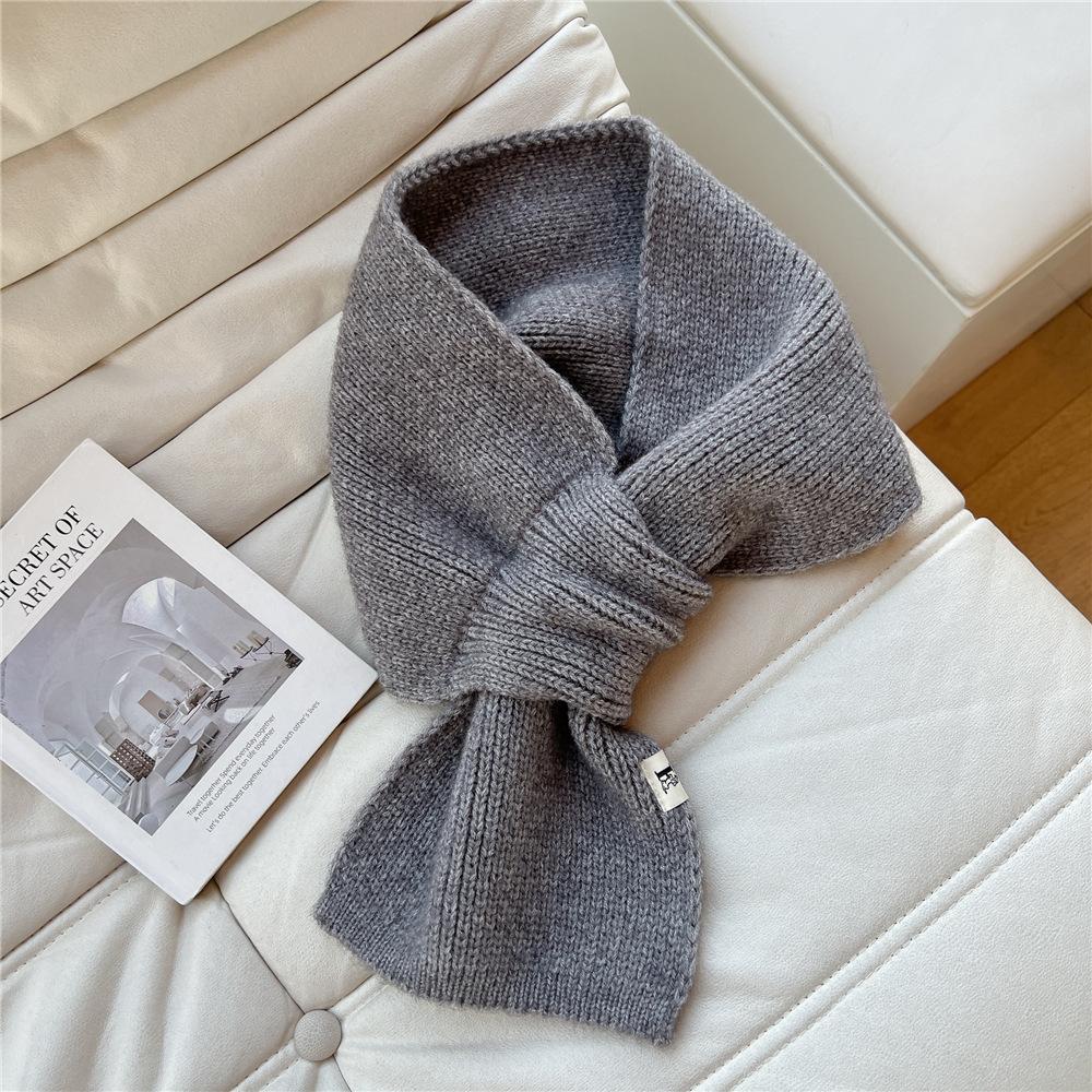 

Новый однотонный шарф для женщин на весну и осень, универсальный ремешок на запястье, повязка на голову, модное украшение, защита шеи для студентов, небольшой шарф 21*85cm