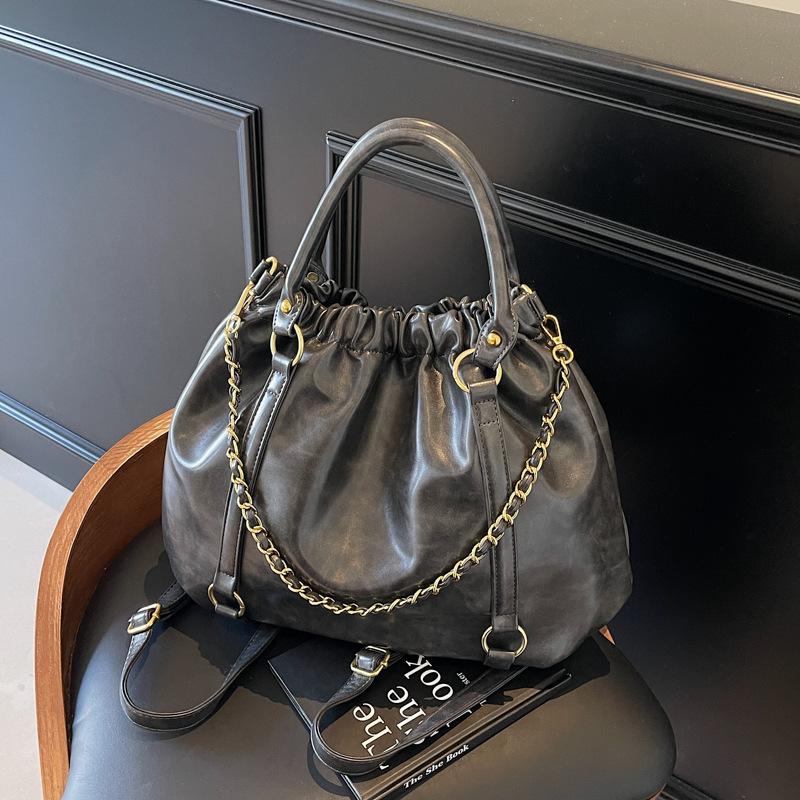 

Autumn and winter large-capacity bag women s new versatile messenger bag commuter shoulder tote bag backpack чёрный