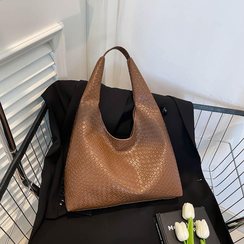 Retro Style Faux Leather Bucket Tote Bag, Simple Magnetic Closure Shoulder Purse for Women
