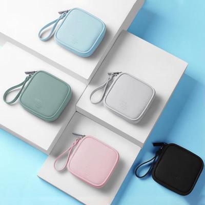 Solid Color Simple Lightweight Earphone Bag Large Capacity Waterproof and Scratch-resistant PU Skin-feel Mini Earphone Bag