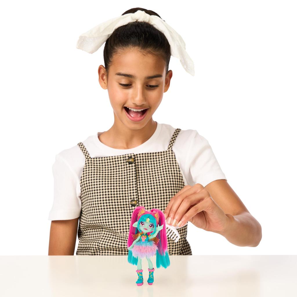 Magic Mixies Pixlings. Amber The Dragon Pixling. Create and Mix A Magic Potion That Magically Reveals A Beautiful 6.5" Pixling Doll Inside A Potion Bo