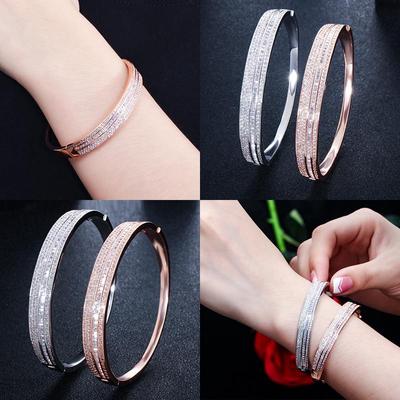 CMM Luxus-Zirkon-Roségoldener runder Armreif-Schmuck
