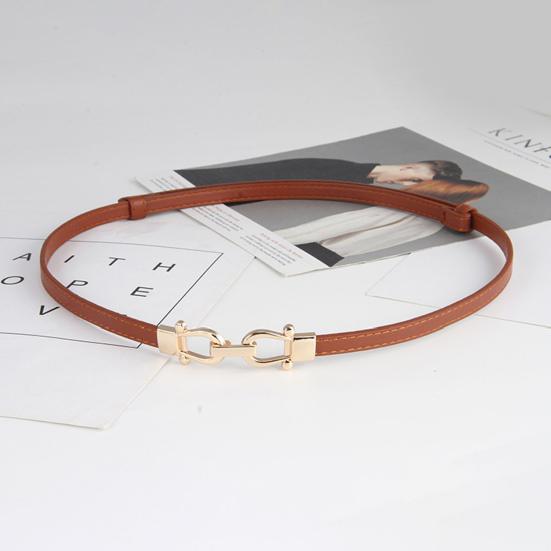 Dame Skinny Tynt Belte Par Spennedesign Midjeinnstrammer Midjebelte med Gullspenne Justerbar Lengde Imitert Skinnbelte Klestilbehør