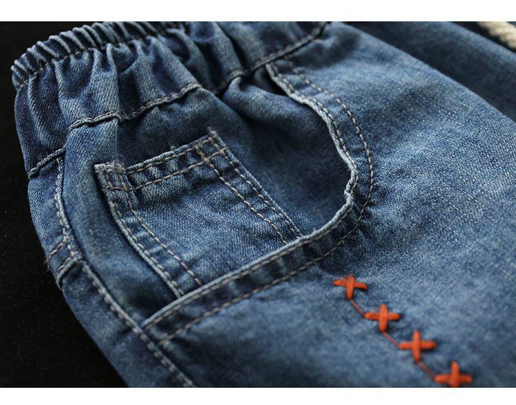 Damen Retro Stickerei Elastischer Bund Schnürung Denim Shorts - Große Größen, Fünf-Punkt Gerades Bein, Sommer 2026 Kollektion.