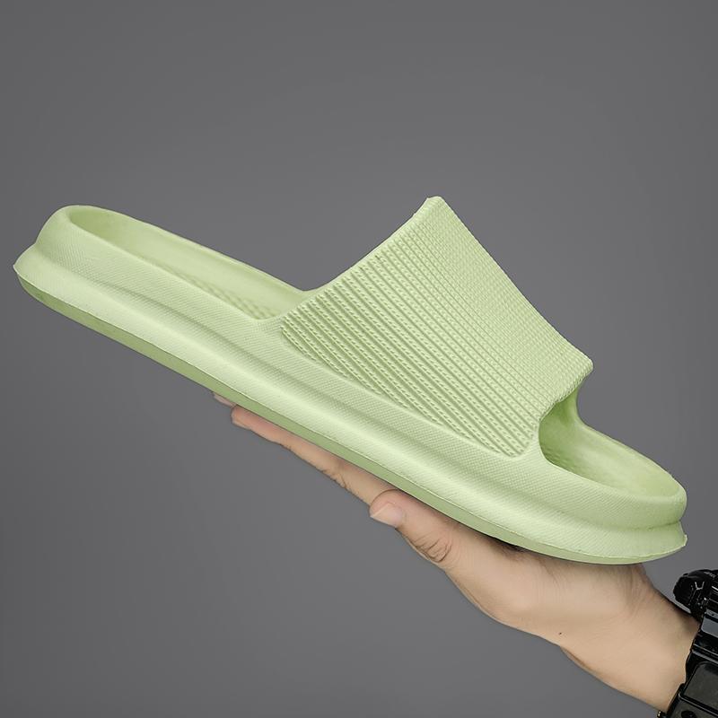 Fashion Men's and women's new non-slip slippers Soft sandals fashion light casual beach sandals EVA couples home flip-flops2024
