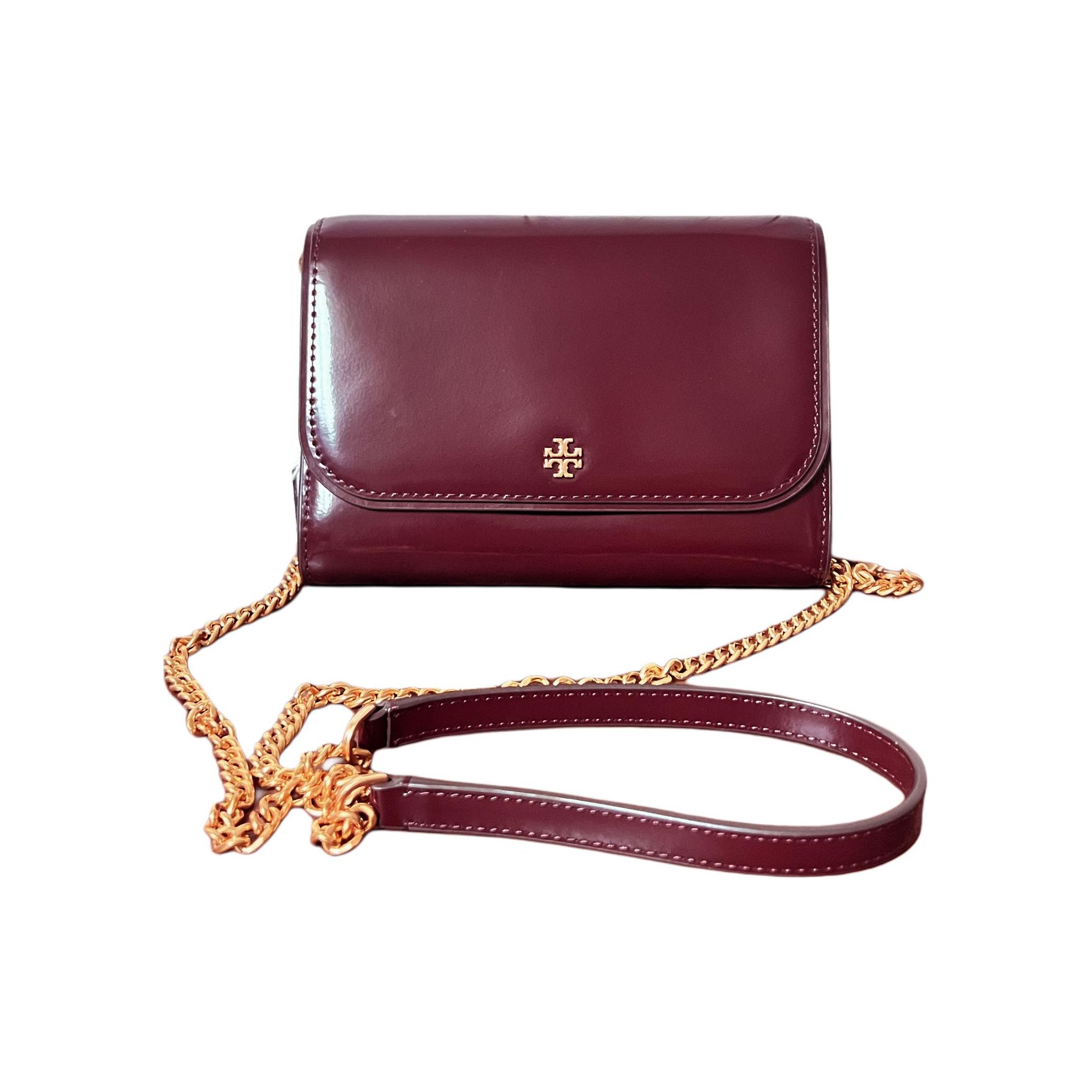 

Tory Burch Emerson Magnetic Closure Leather Envelope Crossbody Clutch Women bags Burgundy 139427-627 Basic Set (Bag+Dust Bag)