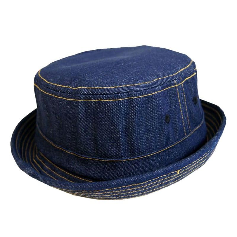 

ДЖИНСОВАЯ ШЛЯПА-ПИРОЖОК [в горошек] (JP, Алфавит, M, L, Темно-синий)