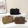 Retro Small Bag Women's New Trendy Autumn and Winter Popular Commuting Leisure Small Square Bag Fashionable Shoulder Messenger Bag