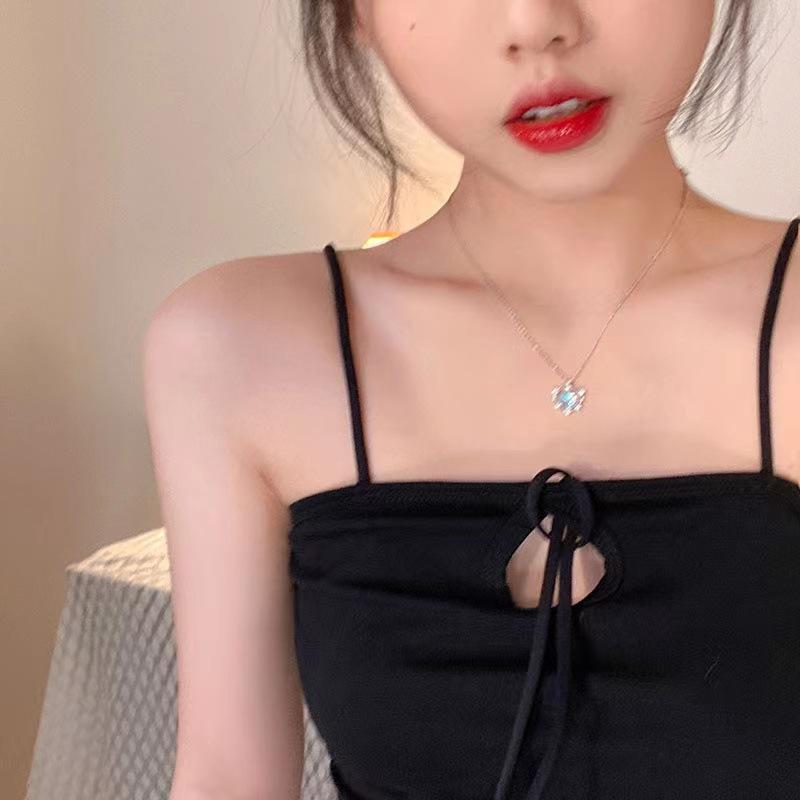 Vintage Kpop Simple  Choker Love Heart Pendant Short Chain Necklace