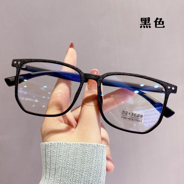 Мужские и женские законченные очки для близорукости — фото 8