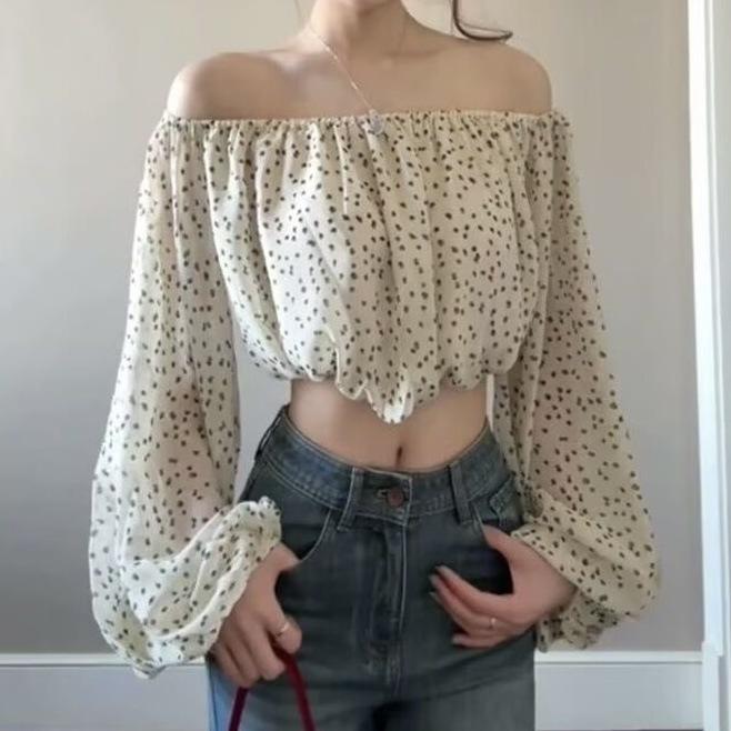 French sweet and spicy one-word shoulder bubble sleeve shirt women's summer new design off-the-shoulder short top polka dot shirt